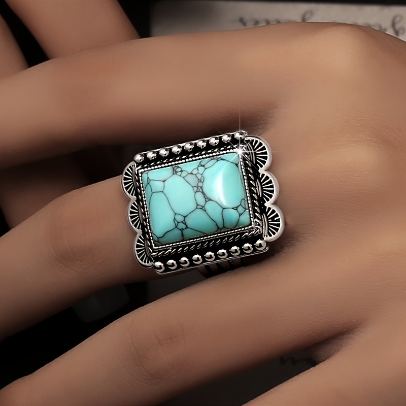 Women's Elegant Retro Malachite Ring, Persian Design